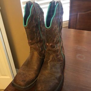 Women’s cowboy boots